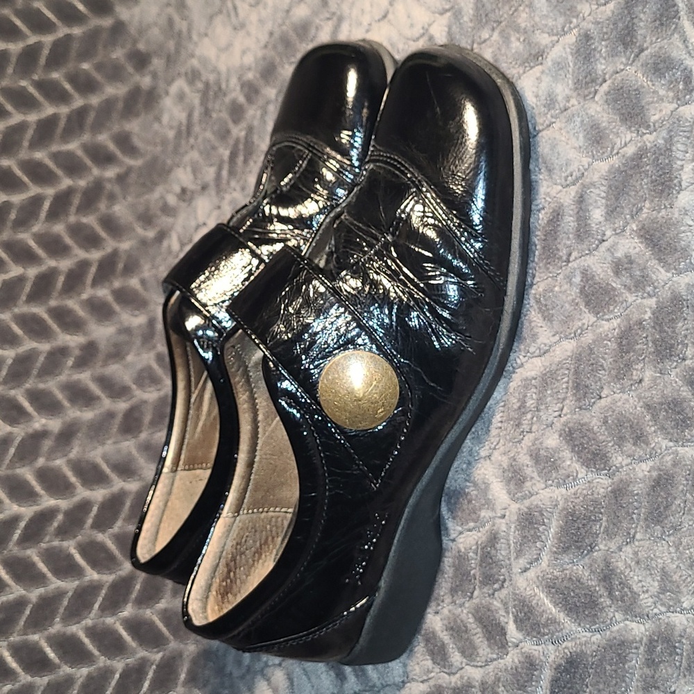 Josef Seibel Kathrin Women's shoes Size 38~US 7 Naplack Black leather